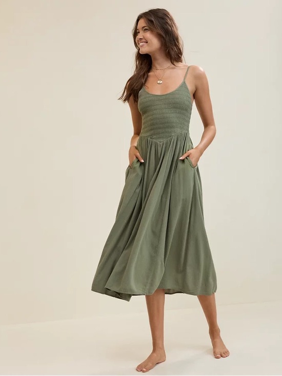 aerie Dresses & Skirts - Aerie At The Barre Midi Dress Olive Fun